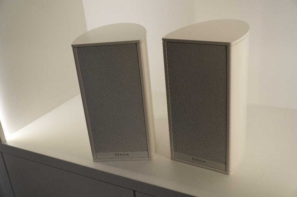Piega Premium 301 gen1 speakers, luidsprekers, wit, Ex-Demo, Overige merken, Gebruikt, 120 tot 150 watt, Ophalen of Verzenden