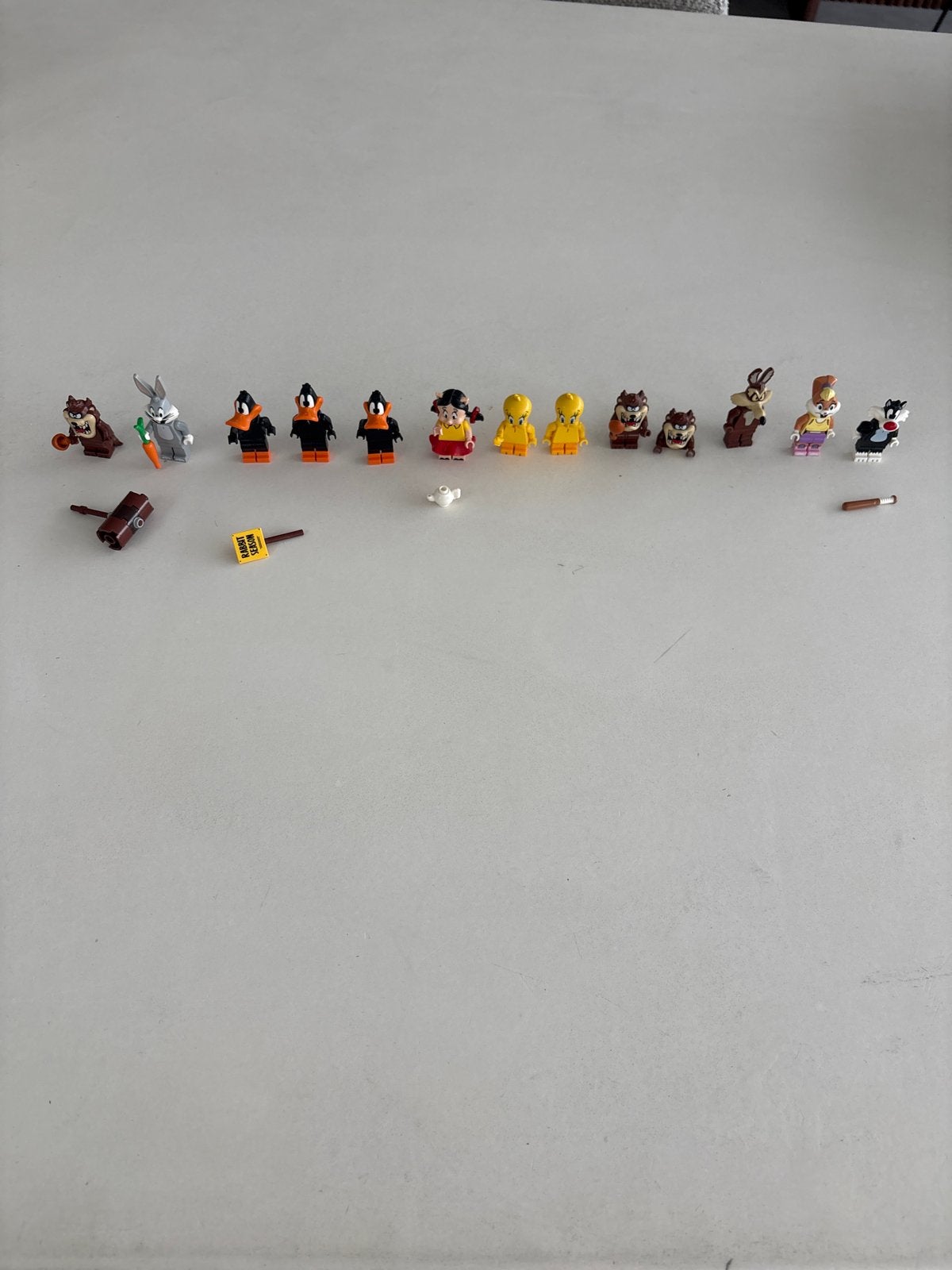 Lego Looney Tunes Minifiguren - 13 poppetjes, Ophalen of Verzenden, Gebruikt, Overige merken