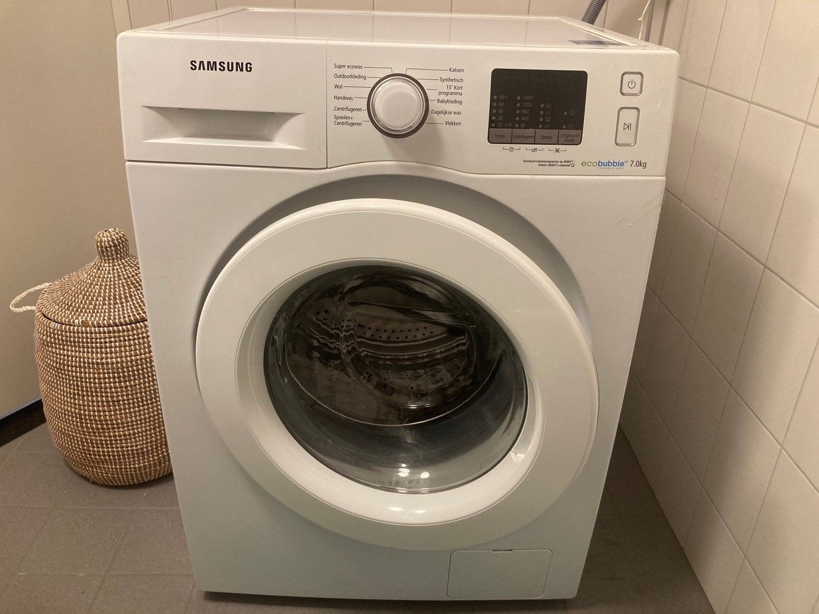 Wasmachine Samsung Eco bubble 7.0kg, Witgoed en Apparatuur, Wasmachines, Ophalen, Zo goed als nieuw, 85 tot 90 cm, 1200 tot 1600 toeren
