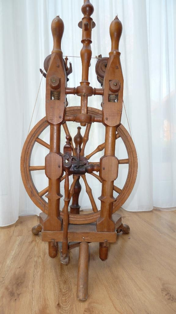 Vintage spinnewiel type "Schipperke", Ophalen, Gebruikt, Spinnewiel