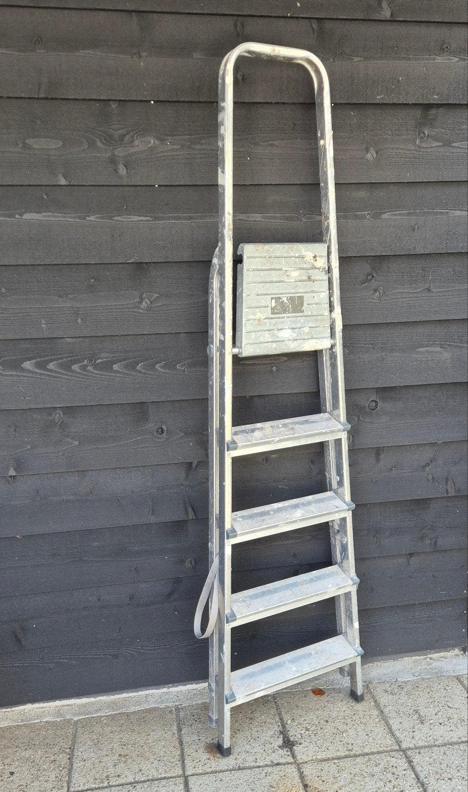 Te koop aangeboden: Aluminium huishoudtrap / keukentrap (5 t, Doe-het-zelf en Verbouw, Ophalen, Trap, Opvouwbaar of Inschuifbaar