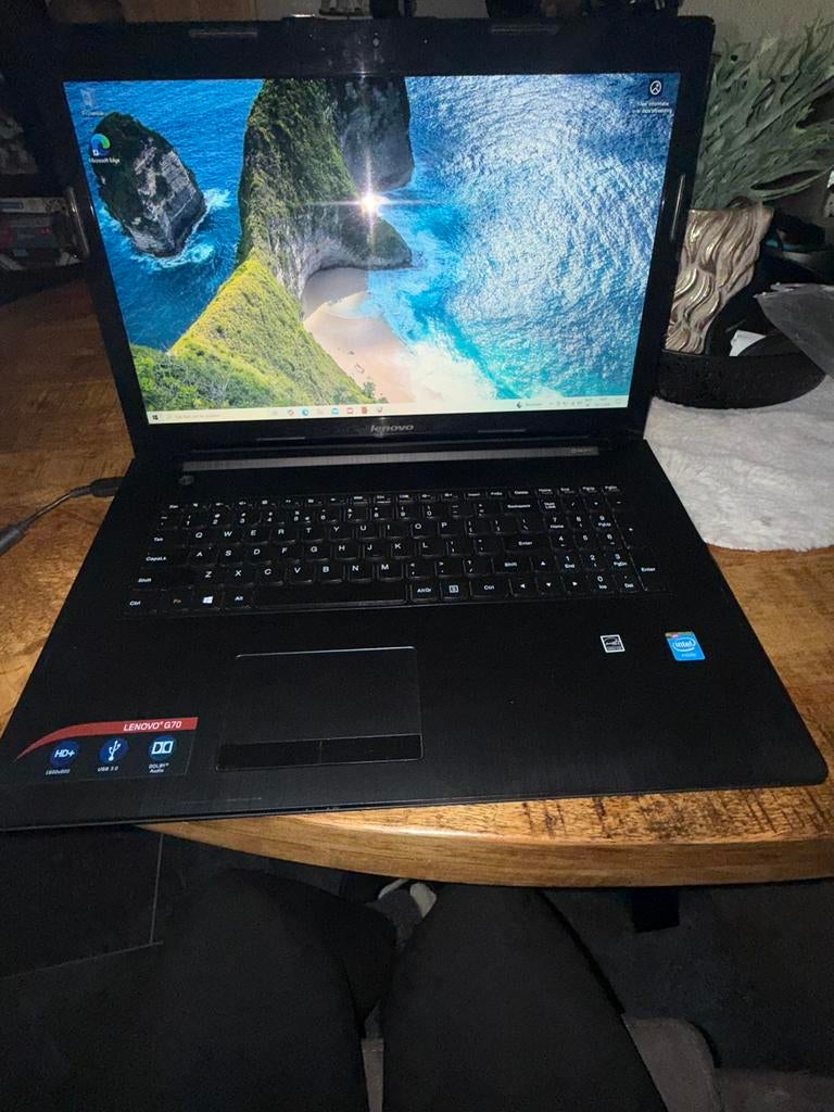 Lenovo laptop, Computers en Software, Ophalen of Verzenden, Zo goed als nieuw, 15 inch, 2 tot 3 Ghz