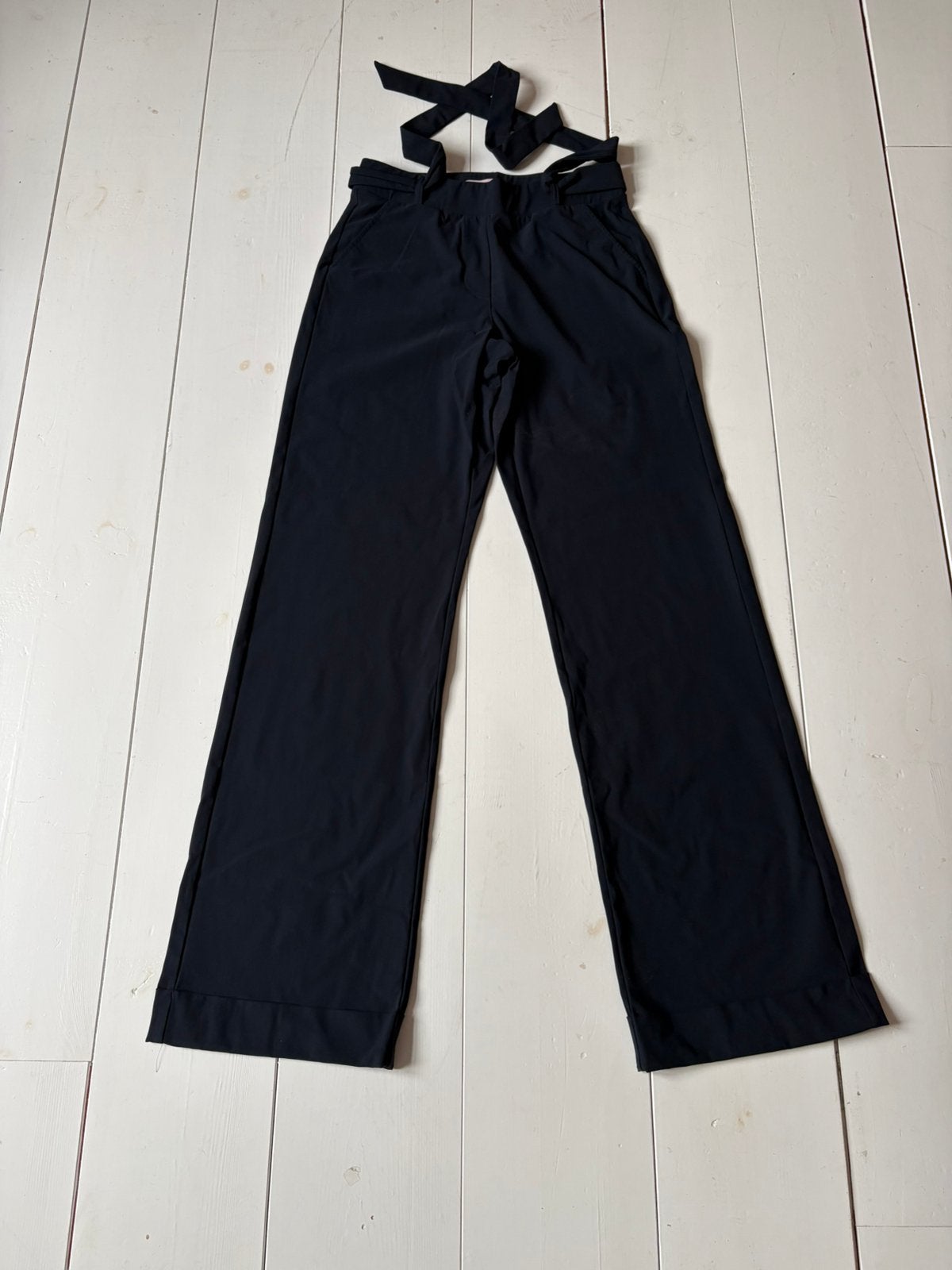 Studio Anneloes Marilyn trousers XS zwart, Kleding | Dames, Broeken en Pantalons, Zwart, Ophalen of Verzenden, Zo goed als nieuw