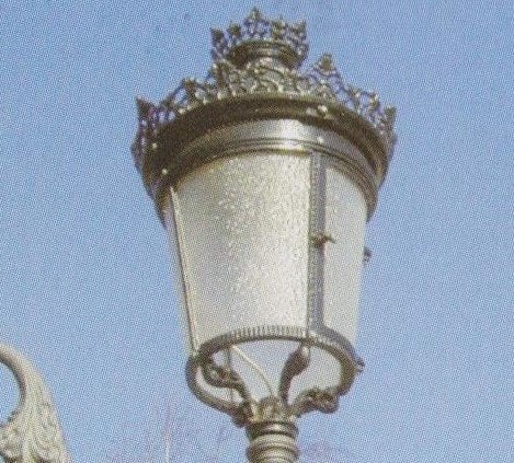 Foto 3 van Gietijzeren wandlantaarn, tuinlamp, lantaarnpalen