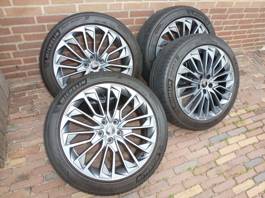 Orig. 19 inch Audi S-line velgen met banden A6 schadevrij !!, 245 mm, Banden en Velgen, Zomerbanden, Ophalen