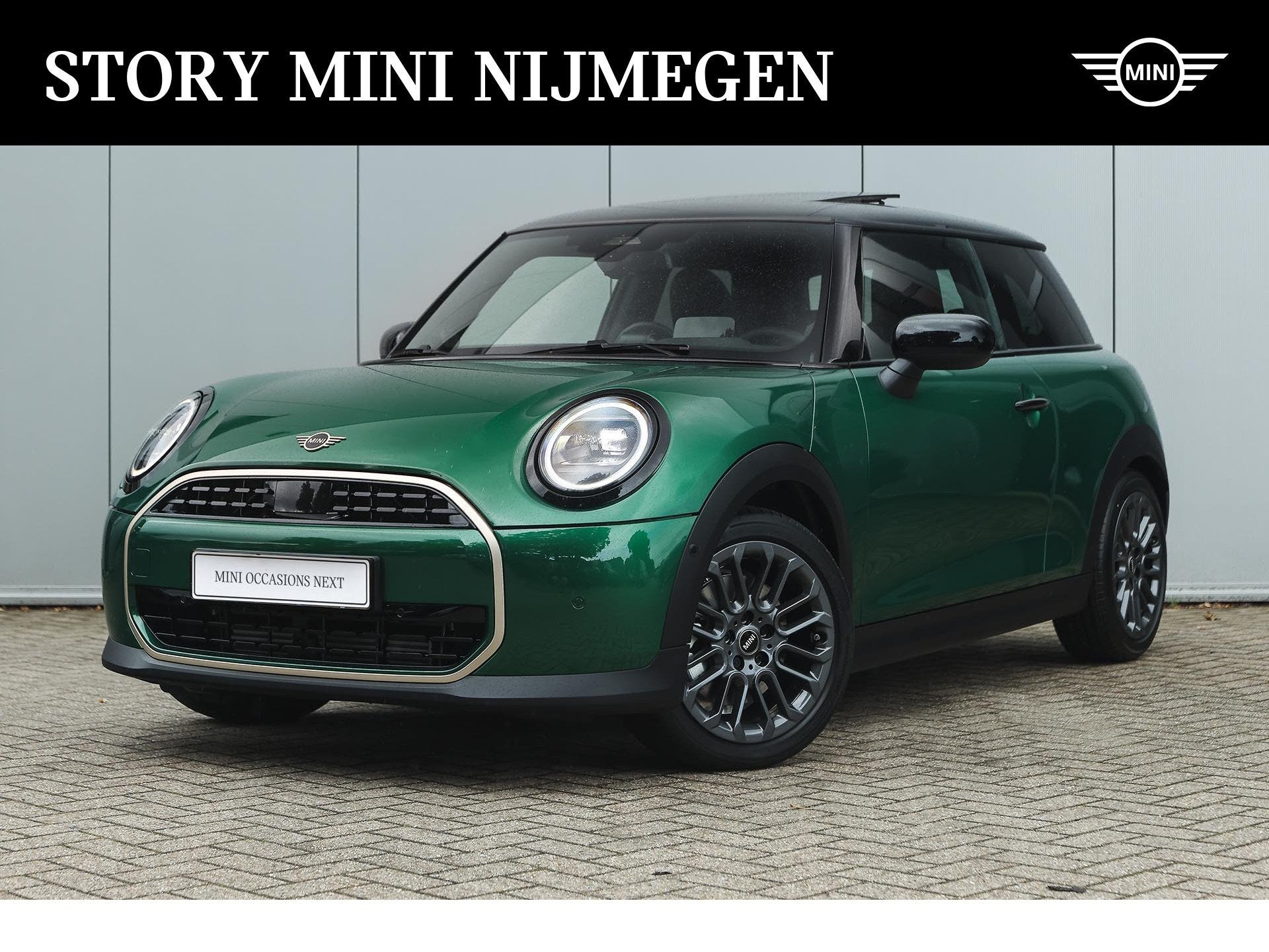 MINI Hatchback Cooper C Automaat / Favoured / Pakket M / 17"