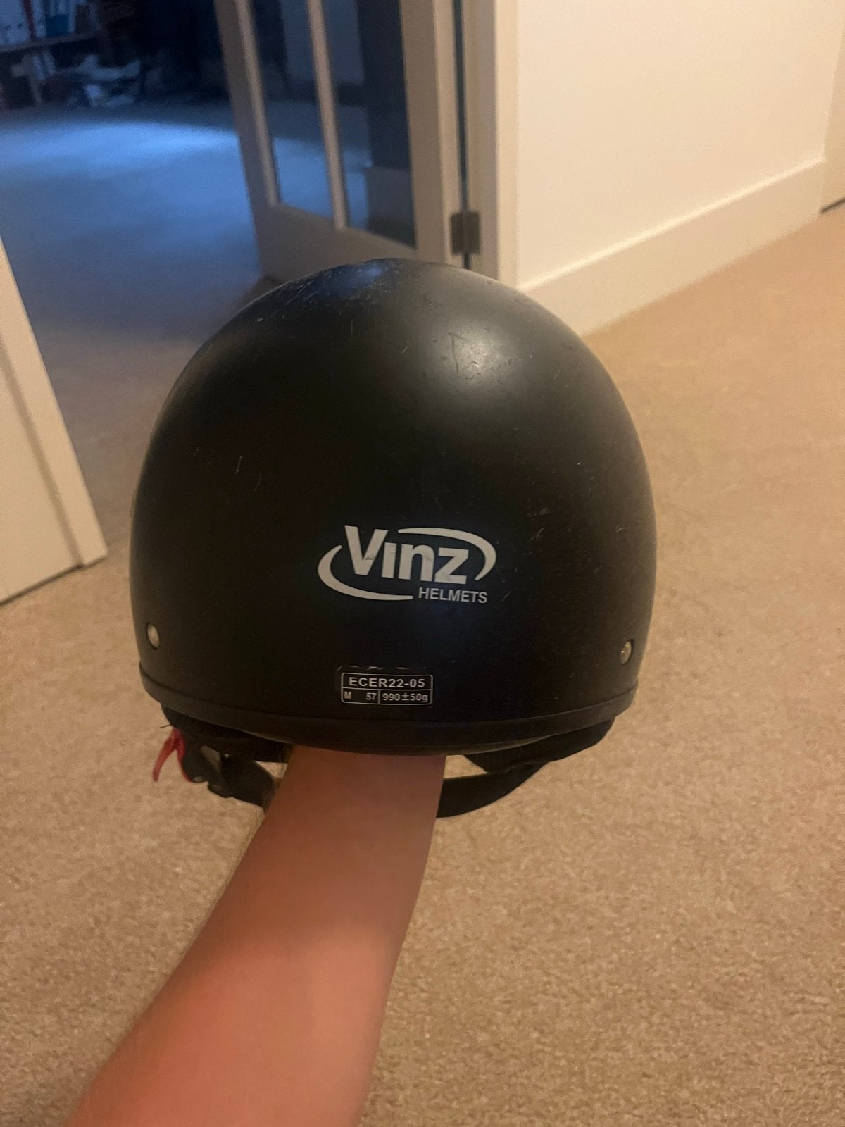 Vinz helm - Zo goed als nieuw met lichte gebruikerssporen, Ophalen, Zo goed als nieuw, Medium