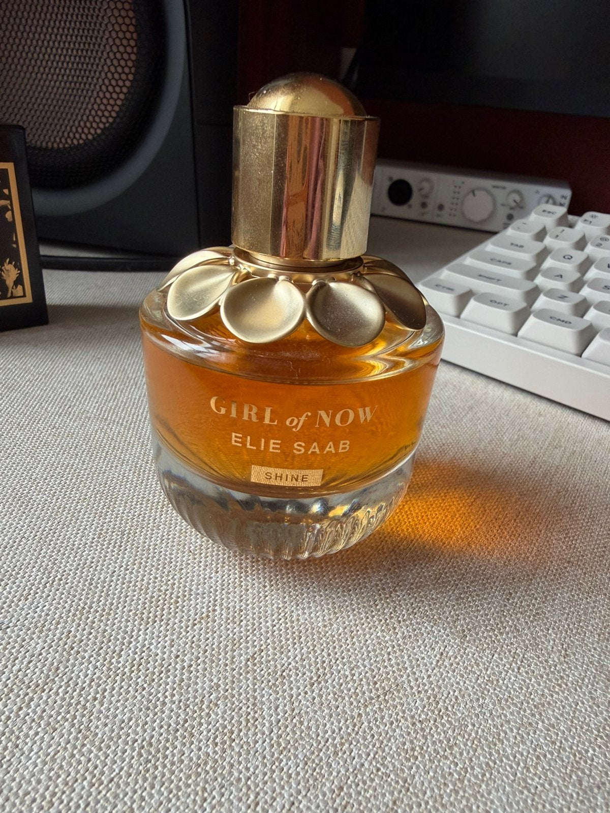 Elie Saab Girl of Now Shine Eau de Parfum 50ml, Ophalen of Verzenden, Zo goed als nieuw