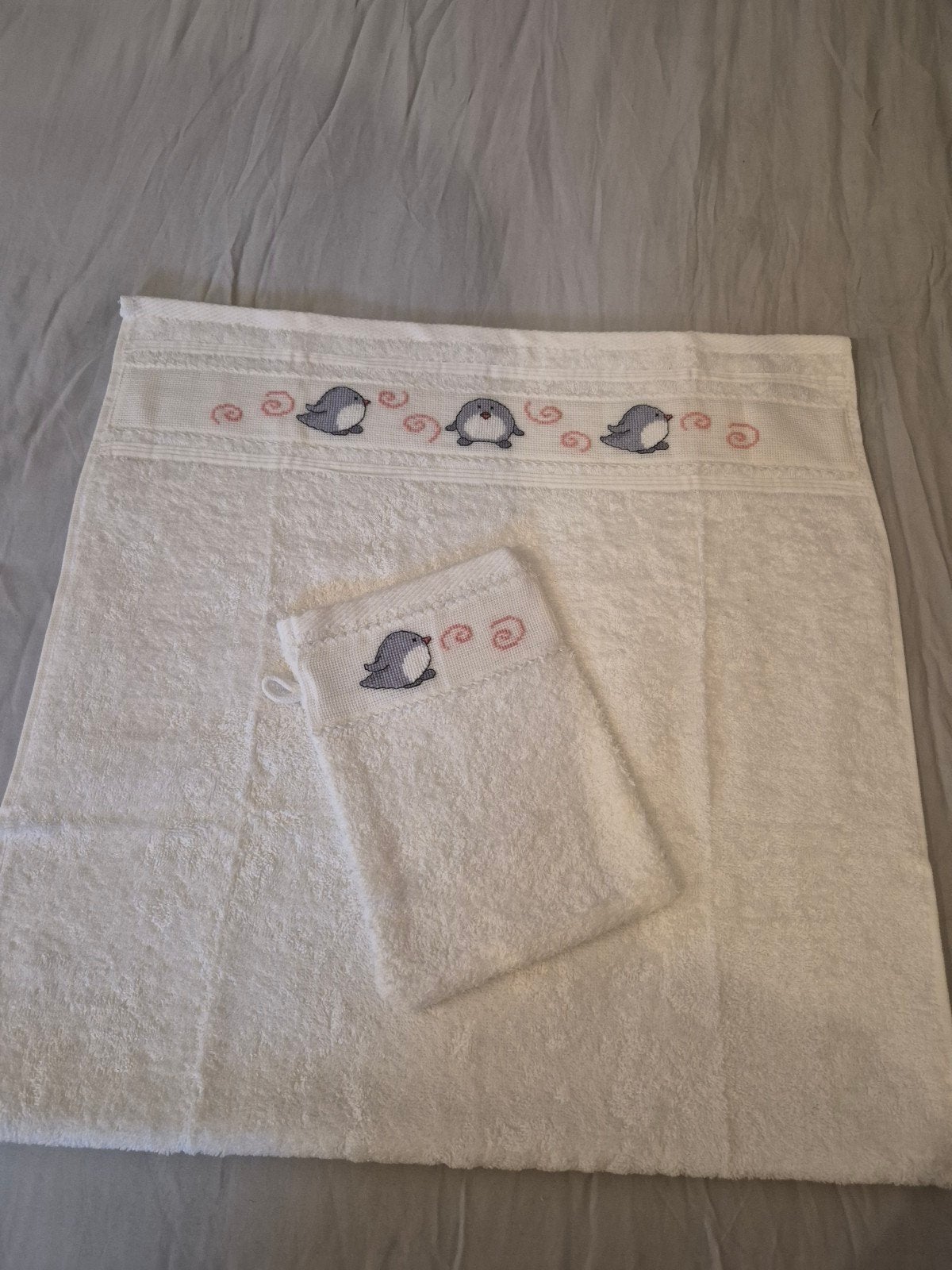 Geborduurde handoek met wadhandje., Ophalen of Verzenden, Nieuw, Jongetje of Meisje