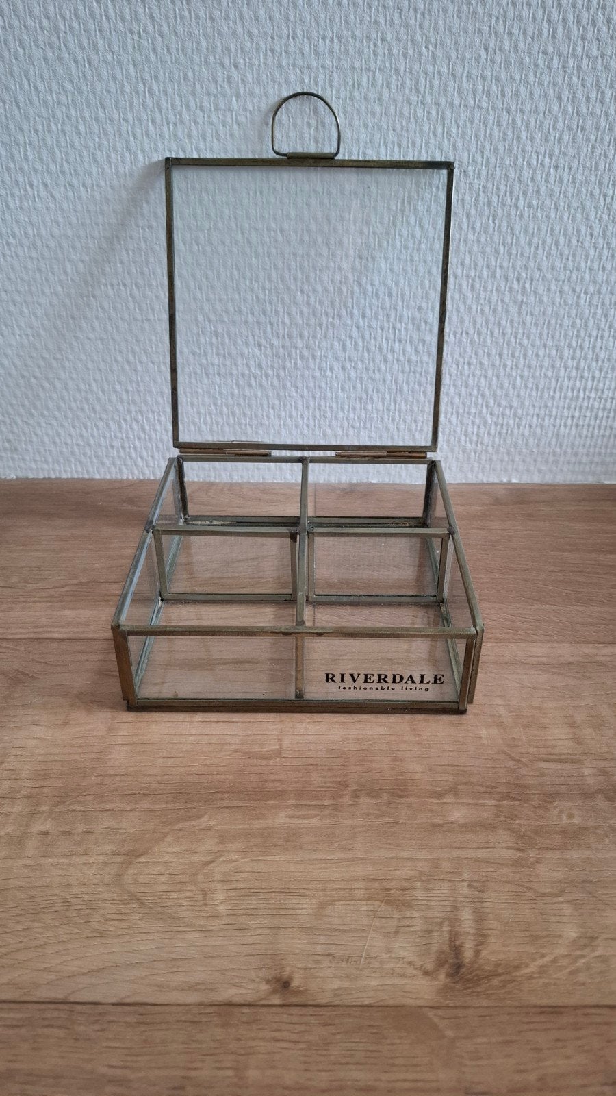 Rivierdalen vitrine box glas en metaal, Ophalen of Verzenden