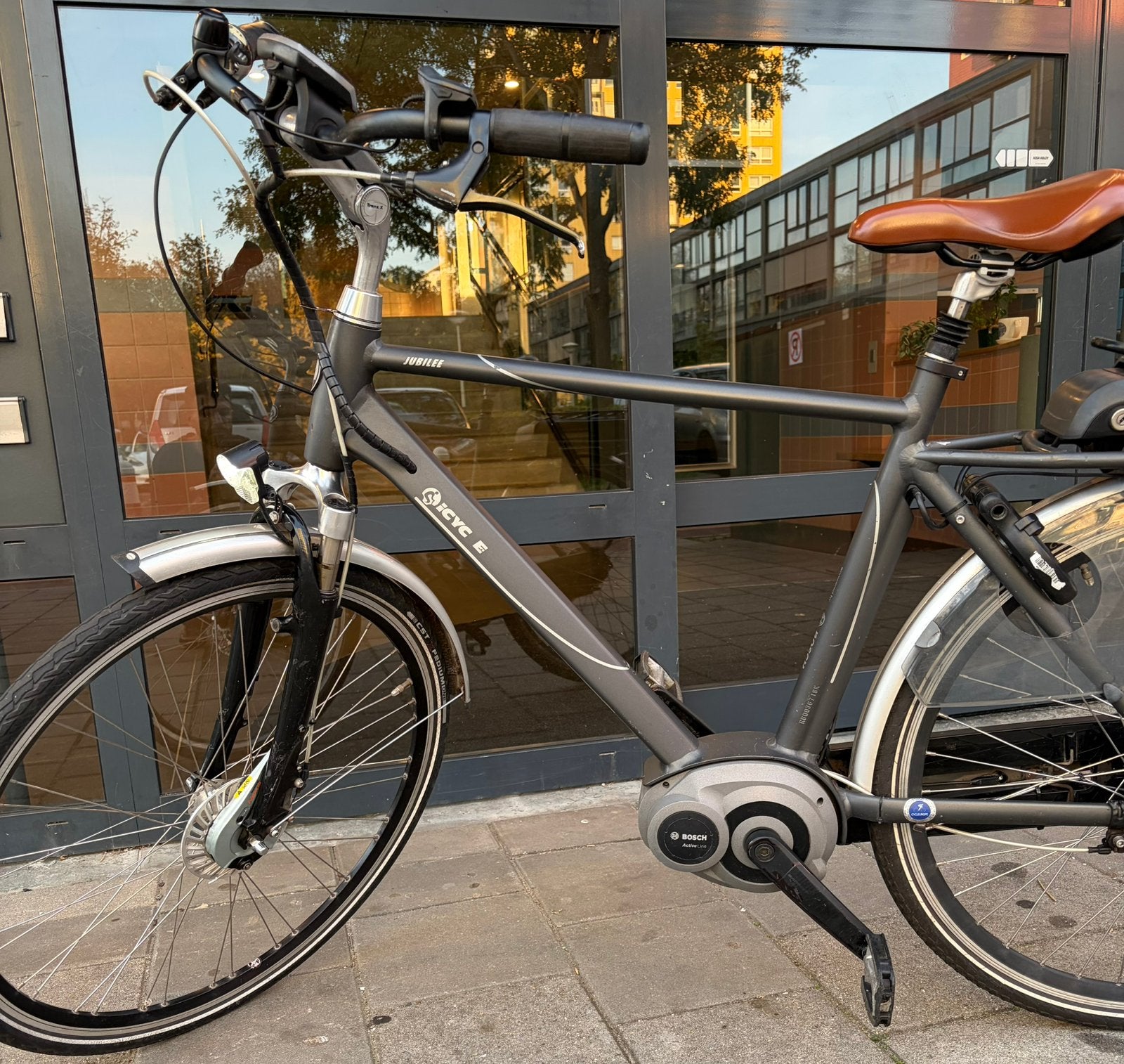 Elektrische fiets Bosch motor, Fietsen en Brommers, Ophalen, Zo goed als nieuw, Overige merken