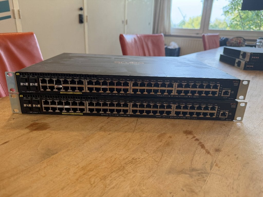 2x HP Aruba 2930F JL262A 48G PoE+, Ophalen, Gebruikt