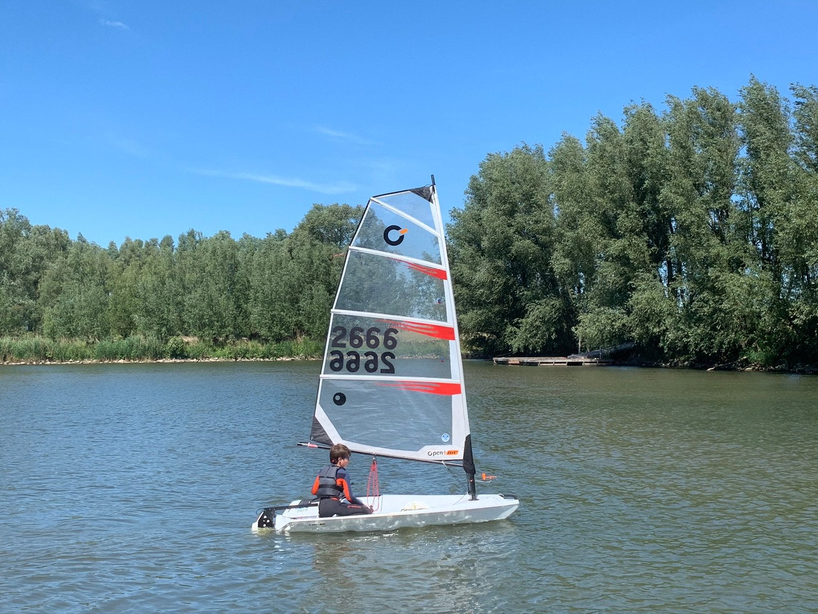 Open Bic jeugdboot tot ca 14/15 jaar, Watersport en Boten, Ophalen, Gebruikt, Grootzeil, Overige typen