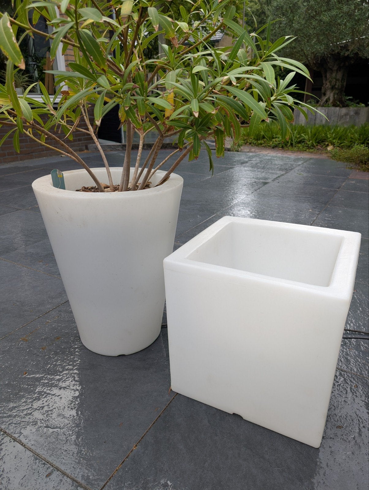3 Bloempotten / Drankkoelers met LED verlichting, Tuin en Terras, Bloembakken en Plantenbakken, Ophalen, Kunststof, Gebruikt, Minder dan 60 cm