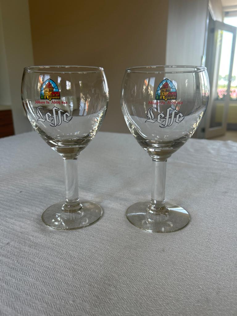 Set van 2 Leffe bierglazen, Ophalen, Zo goed als nieuw, Meerkleurig, Overige merken
