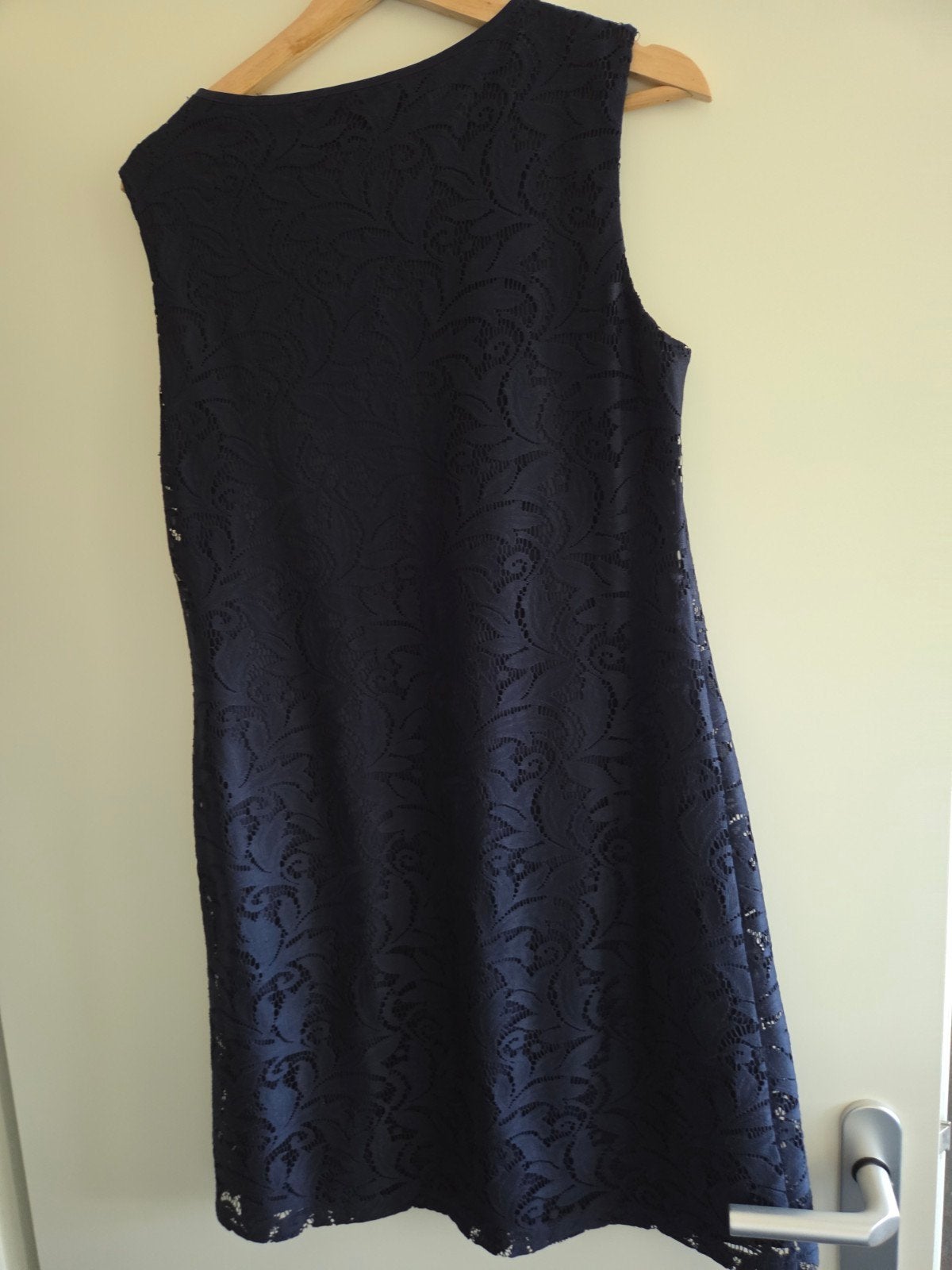 kanten jurk mt 40 Merk Wallis donkerblauw, Kleding | Dames, Maat 38/40 (M), Blauw, Wallis, Ophalen of Verzenden