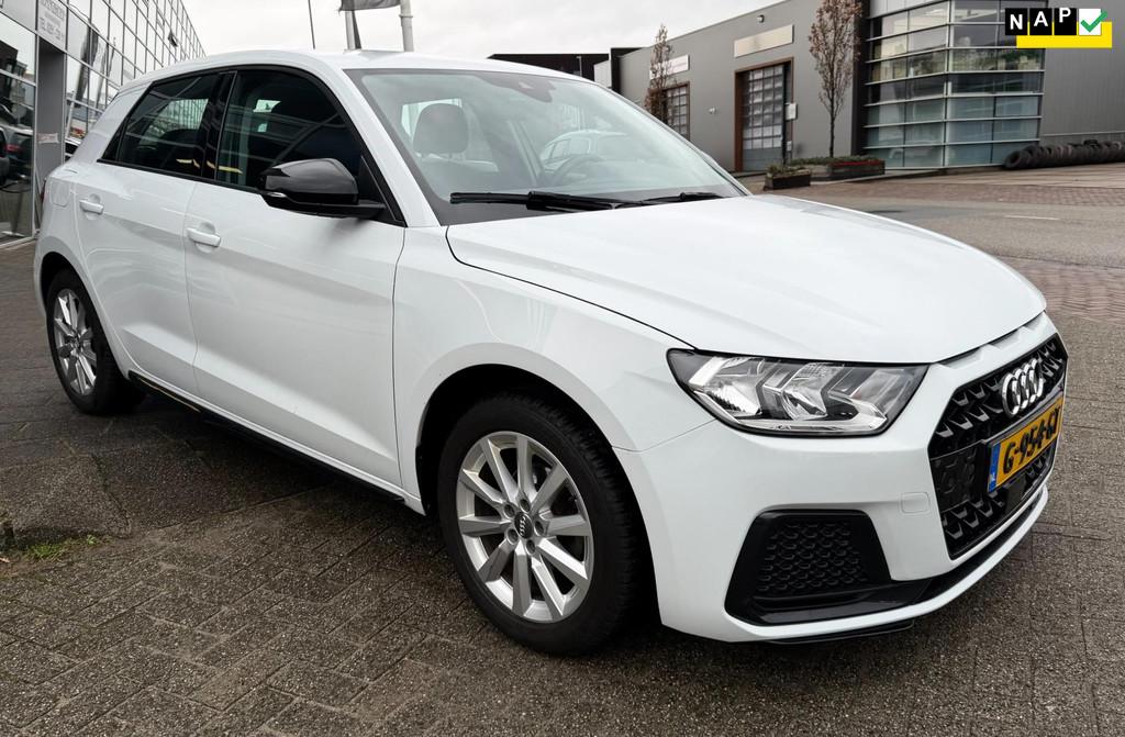 Audi A1 Sportback 25 TFSI epic/NAP/APK/RIJKLAAR, Auto's, Voorwielaandrijving, Euro 6, Wit, Origineel Nederlands