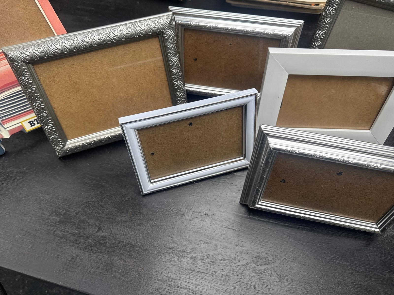 Diverse fotolijstjes, zilverkleurig en wit, Audio, Tv en Foto, Fotografie | Fotolijsten, Ophalen, Gebruikt, Standaard fotolijst