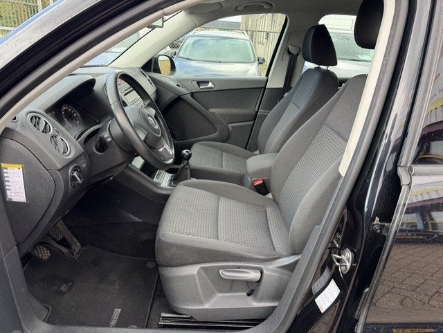 Volkswagen Tiguan 1.4 TSI Comfort&Design APK T/M 29-10-2027, Voorwielaandrijving, Zwart, 4 cilinders, 150 pk