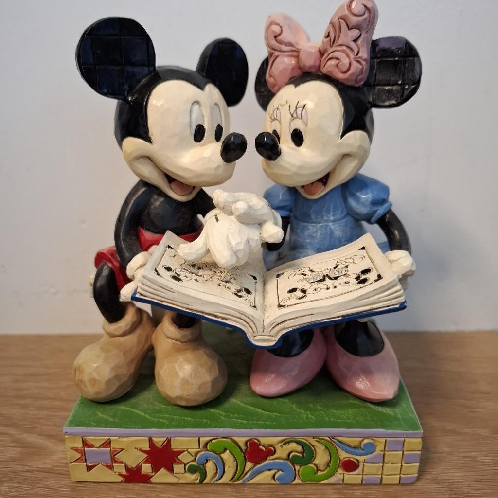 Disney Traditions Jim Shore - Mickey en Minnie, Verzamelen, Disney, Ophalen of Verzenden, Mickey Mouse, Zo goed als nieuw, Beeldje of Figuurtje