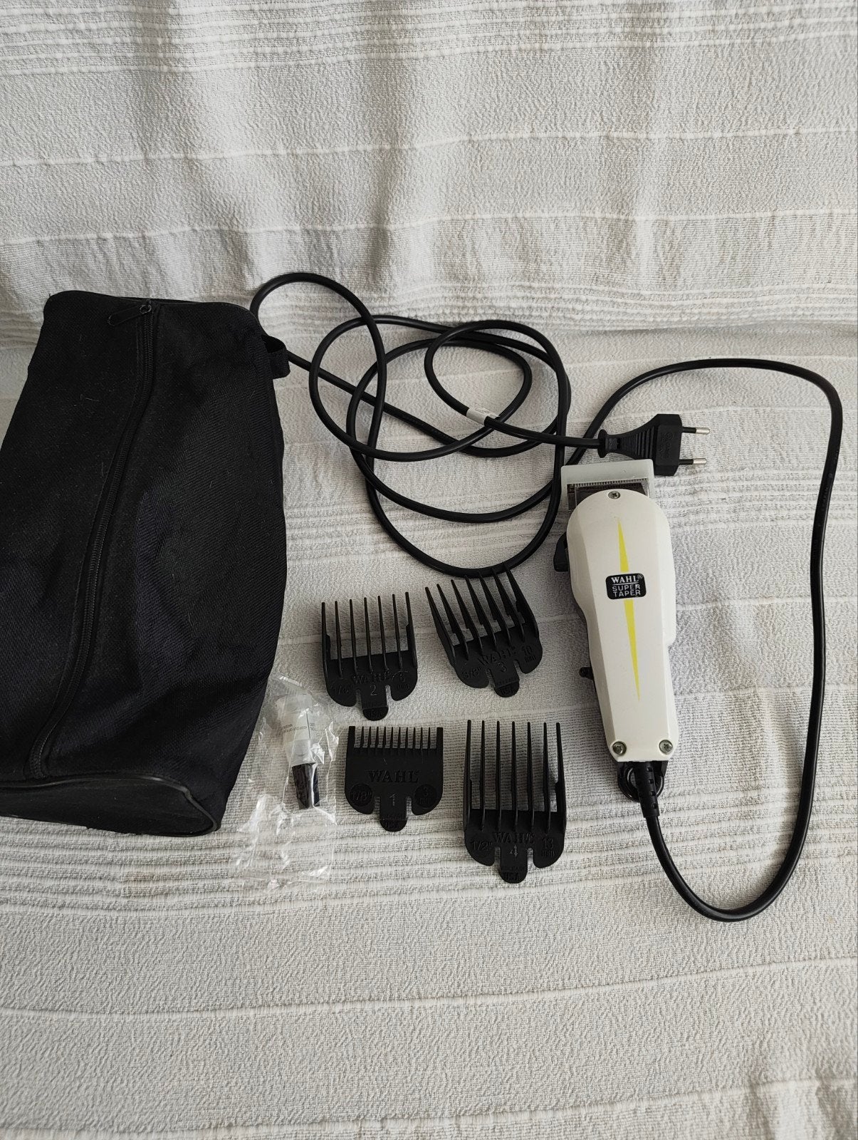 Wahl Super Taper Tondeuse met 4 opzetstukken, Ophalen of Verzenden, Gebruikt, Tondeuse