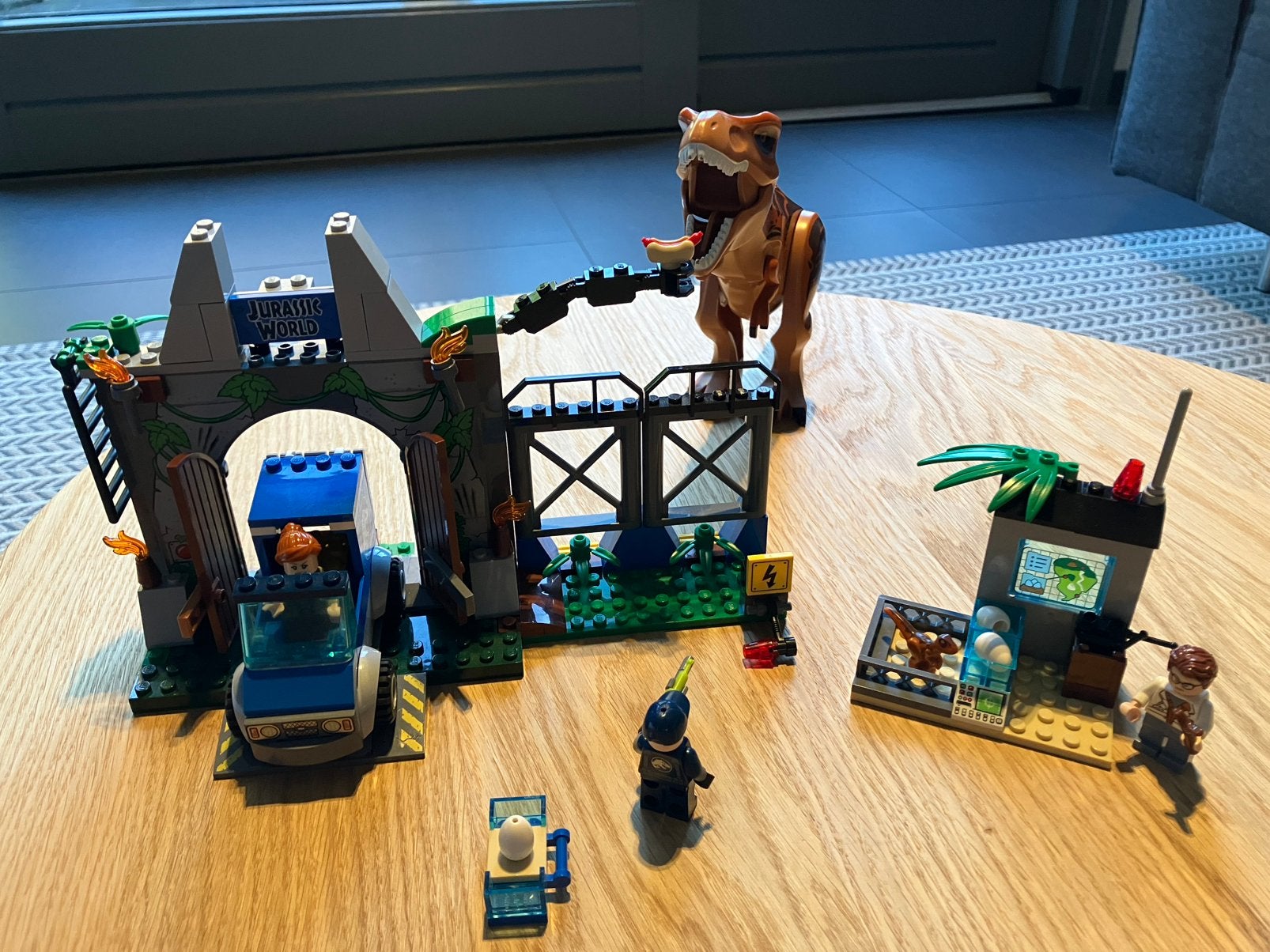 Lego 10758 T-Rex ontsnapping, Jurassic World, Lego, Ophalen of Verzenden, Zo goed als nieuw