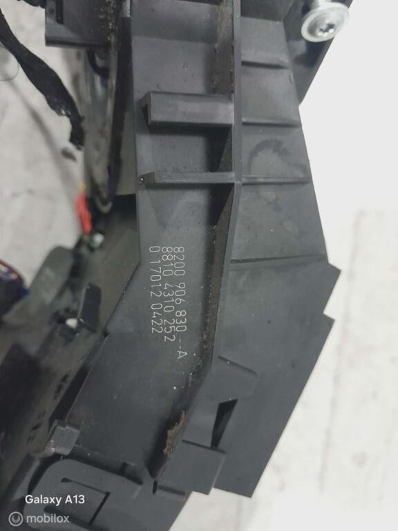 Combischakelaar Renault Kangoo 8200379526 8200906830, Gebruikt, Ophalen of Verzenden