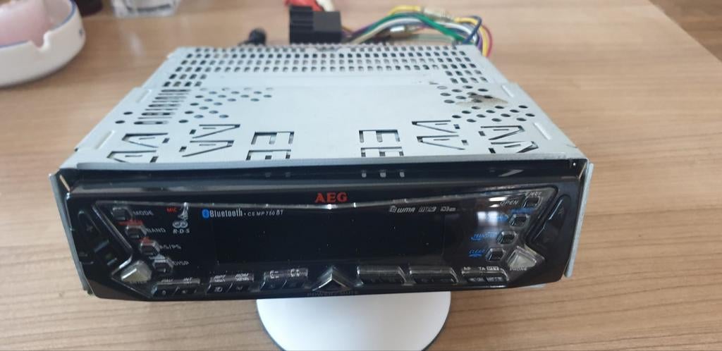 AEG auto radio Cd speler 4x50 watt, Ophalen, Gebruikt