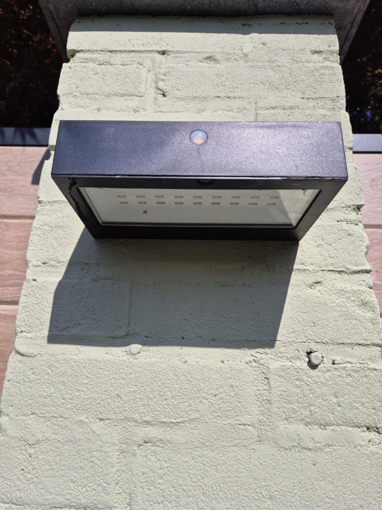 GEVRAAGD: Solarlamp (van de Action), Ophalen of Verzenden