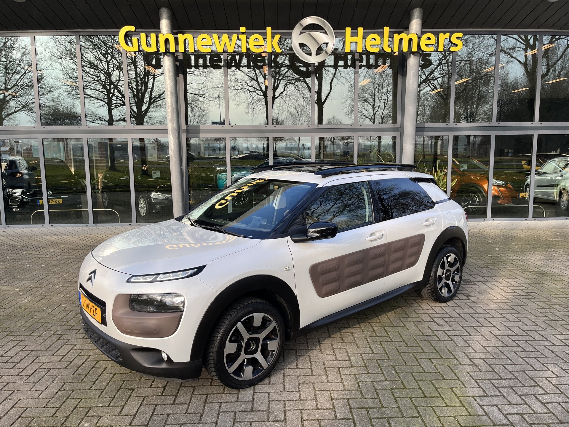 Citroën C4 Cactus 1.2 VTi Shine | MOTOR REVISIE '24 | CAMER, Auto's, Voorwielaandrijving, Euro 5, Stof, Gebruikt