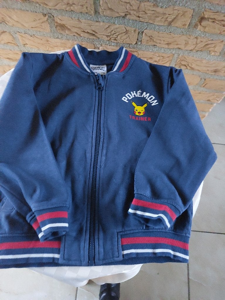vest Pokemon mt. 122,  blauw , geen capuchon, print az., Gebruikt, C&A, Trui of Vest, Ophalen of Verzenden