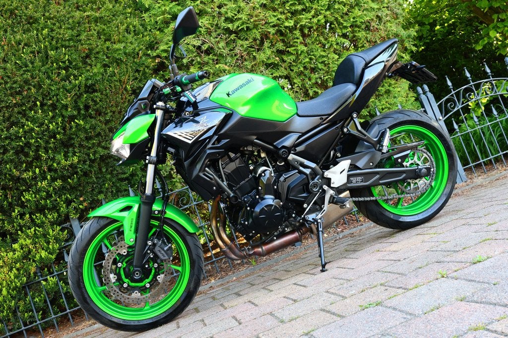 Kawasaki Z650 ABS 50kw (bj 2021), Motoren, 649 cc, Bedrijf, Meer dan 35 kW, Naked bike