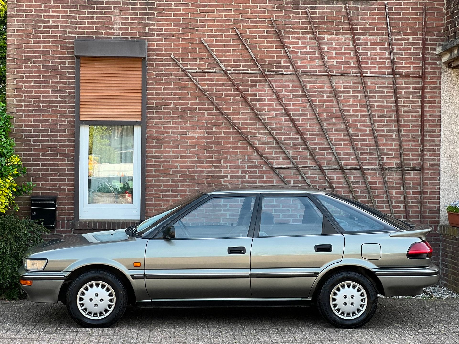 Toyota Corolla 1.6 GLi Automaat/Nieuw Staat/Youngtimer, foto 3