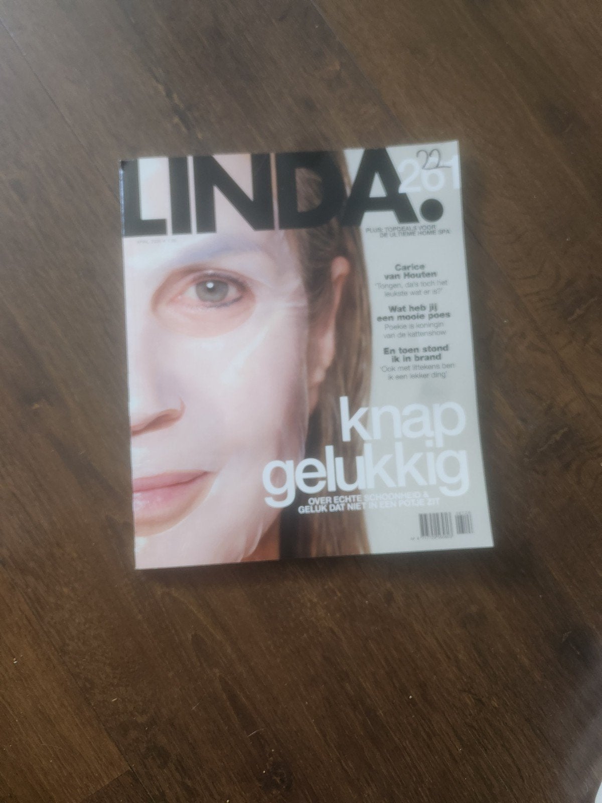 LINDA. Magazine - Editie 22 - Carice van Houten, Ophalen of Verzenden, Zo goed als nieuw, Damesbladen