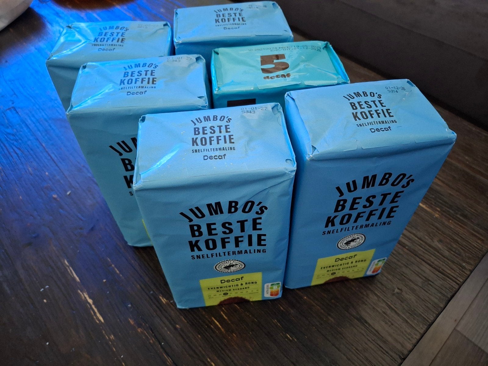 Koffie Cafeinevrij, Ophalen
