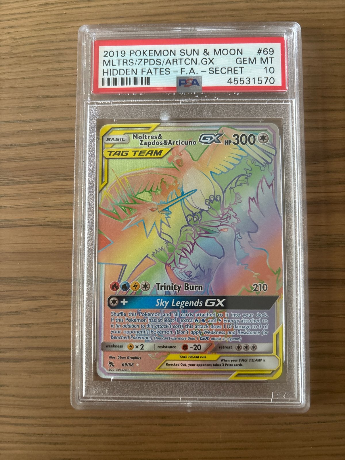 PSA 10 Moltres & Zapdos & Articuno GX Rainbow Rare, Ophalen of Verzenden, Nieuw, Losse kaart, Foil