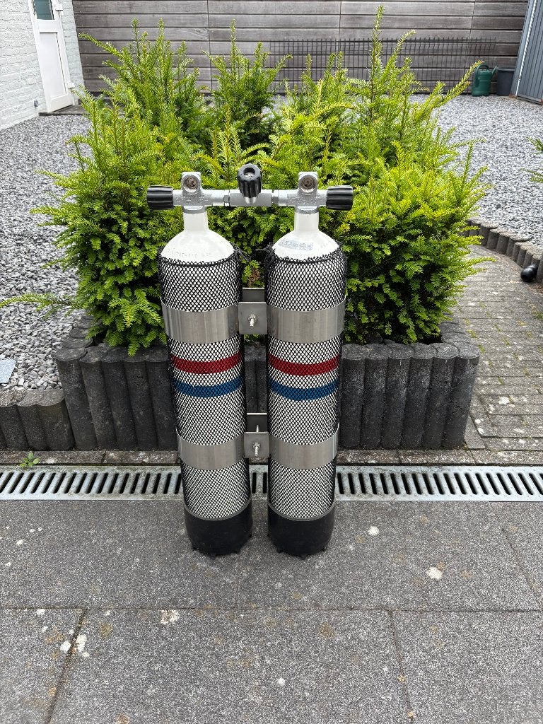 Duikfles / dubbelset 2x8,5L, Ophalen, Gebruikt