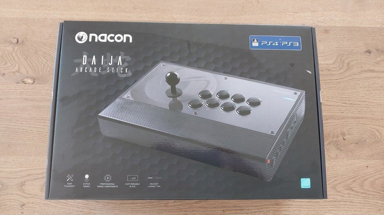 Nacon Daija Arcade Stick PS4/PS3 - Zo goed als nieuw, Spelcomputers en Games, Spelcomputers | Sony PlayStation Consoles | Accessoires