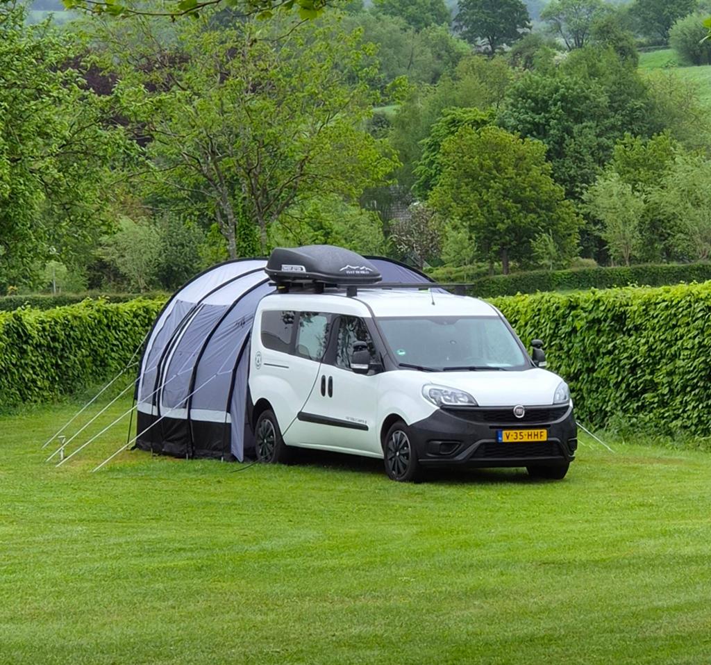 Fiat Doblo Camper 2018 met complete uitrusting 67.500 km, Particulier, Te koop