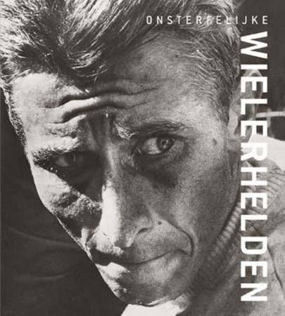 ONSTERFELIJKE WIELERHELDEN Michel Drucker e.a. DELTAS, Ophalen of Verzenden, Gelezen, Watersport en Hengelsport