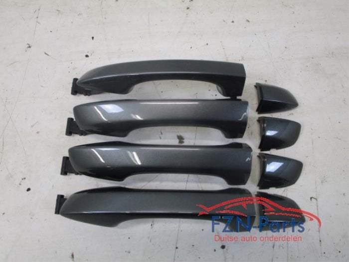 VW Golf Sportsvan Portiergrepen Keyless Entry Links+Rechts L, Auto-onderdelen, Ophalen of Verzenden, Gebruikt, Links, Deur