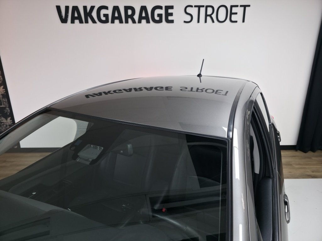 Toyota Yaris 1.5 Hybrid Dyn.| volldeal.oh.+ bkje | leer | ke, Automaat, Dealer onderhouden, 4 cilinders, 1070 kg