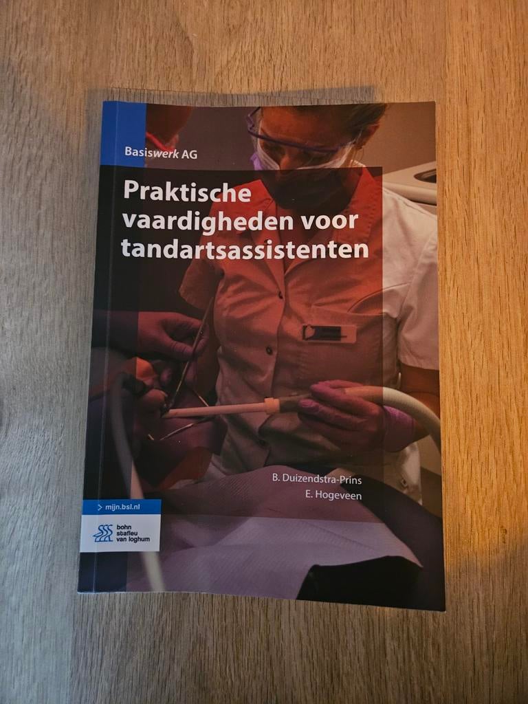 Praktische vaardigheden voor tandartsassistenten, Ophalen of Verzenden, Zo goed als nieuw, MBO