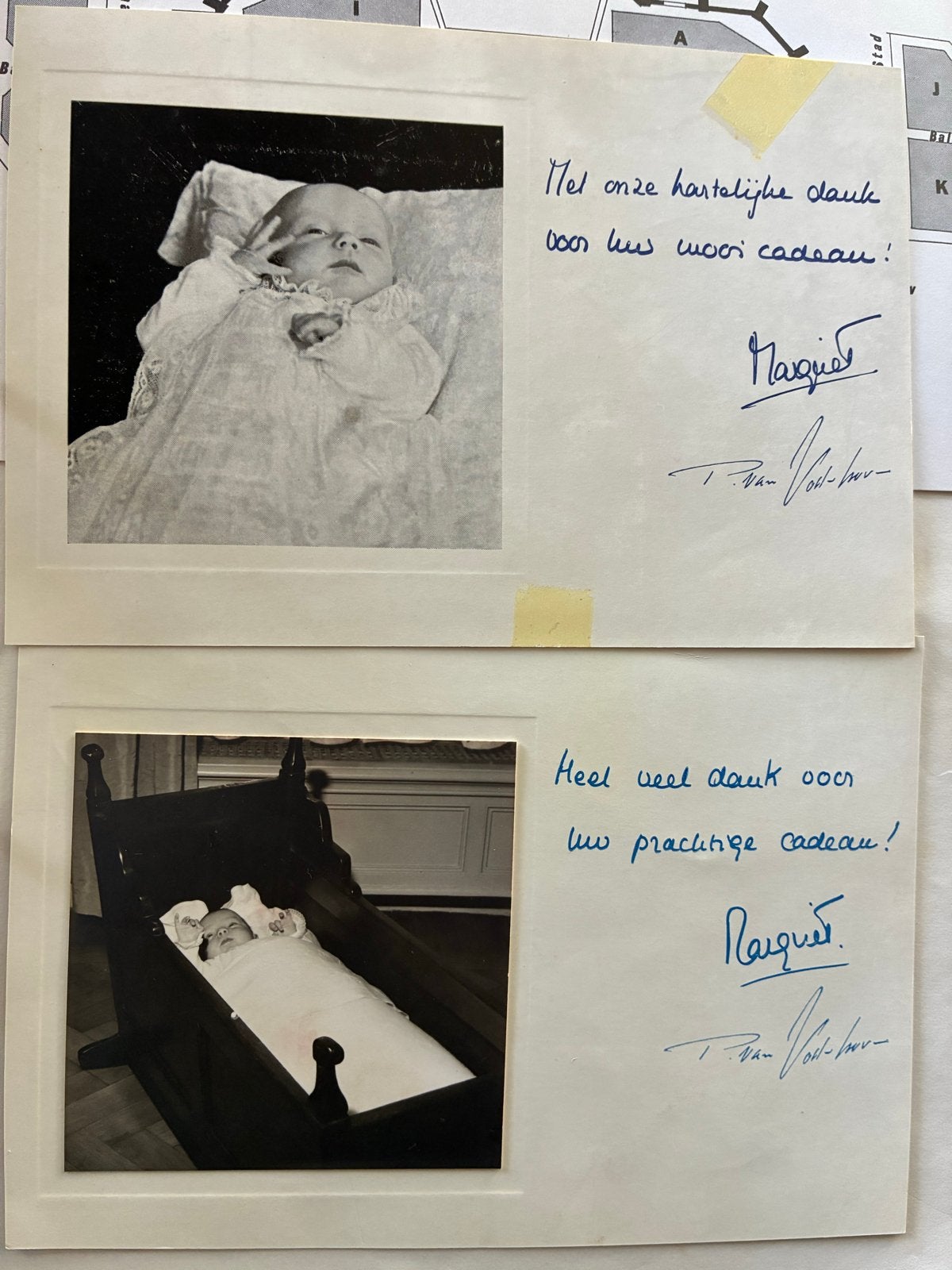 Gesigneerde dankkaartjes Prinses Margriet & Pieter van Volle, Ophalen of Verzenden, Gebruikt, Nederland, Kaart, Foto of Prent