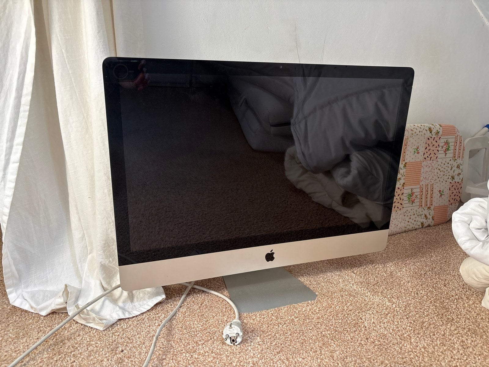 Retro iMac 27” uit 2010, Gebruikt, 2 tot 3 Ghz, IMac, Ophalen of Verzenden