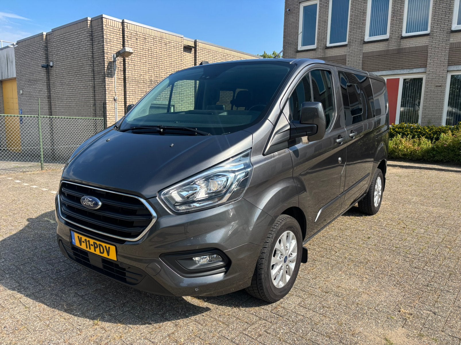 Ford Transit Custom dubbele cabbine 2.0 Tdci 170PK 300 L1h1, Stof, 1995 cc, 4 cilinders, 2065 kg