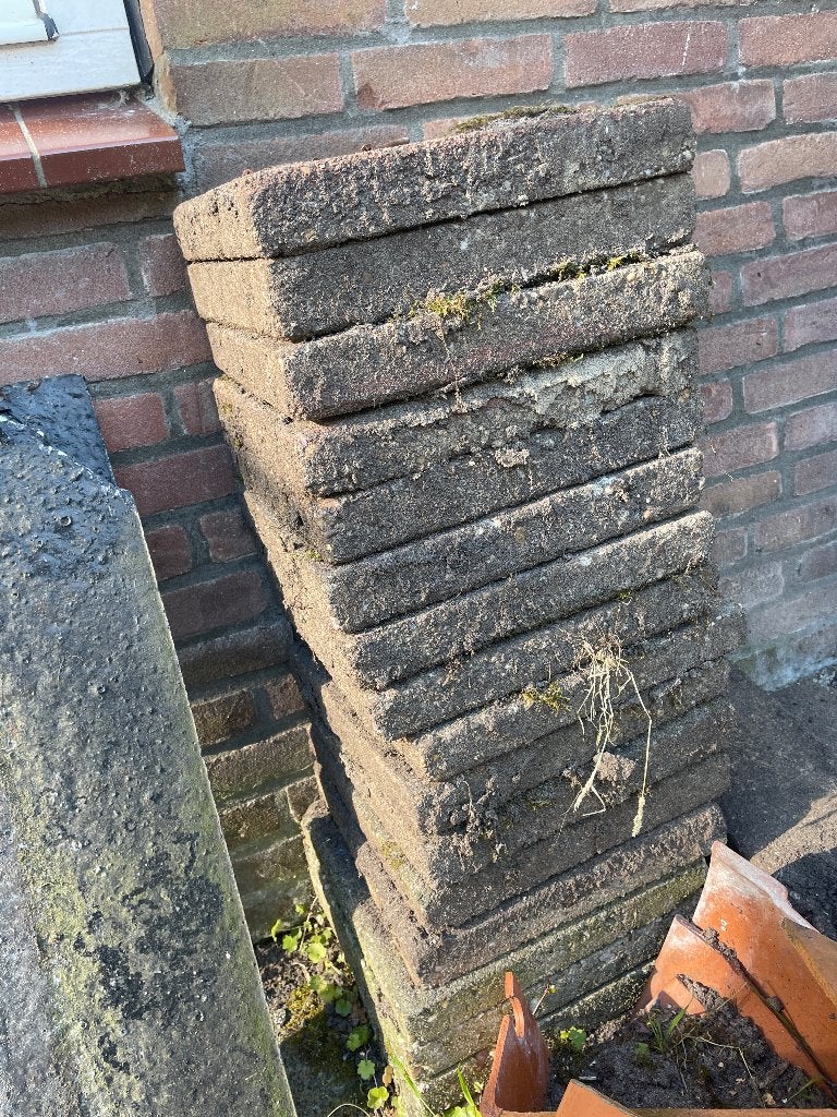 Gratis: terras tegels, Ophalen, Gebruikt, Minder dan 5 m², Beton