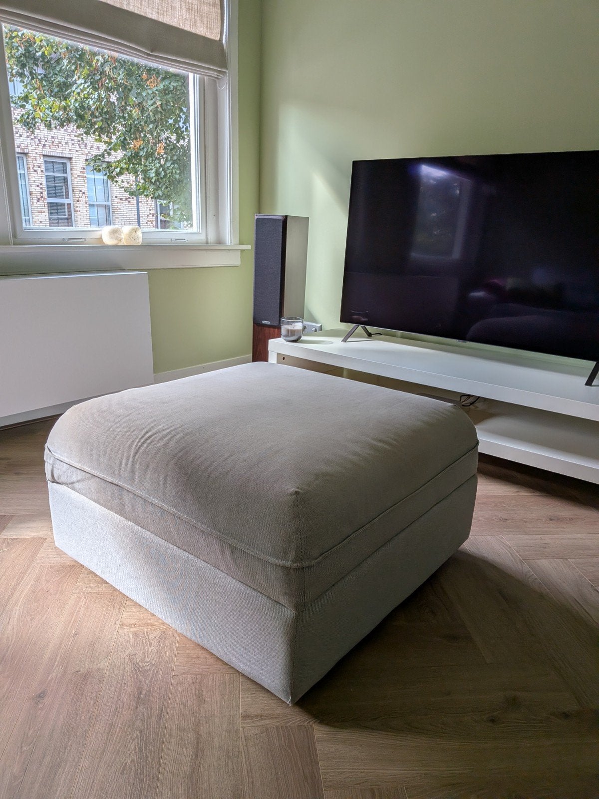 IKEA FRIHETEN Hocker met Opbergruimte, Ophalen, Zo goed als nieuw, 50 tot 75 cm, Vierkant