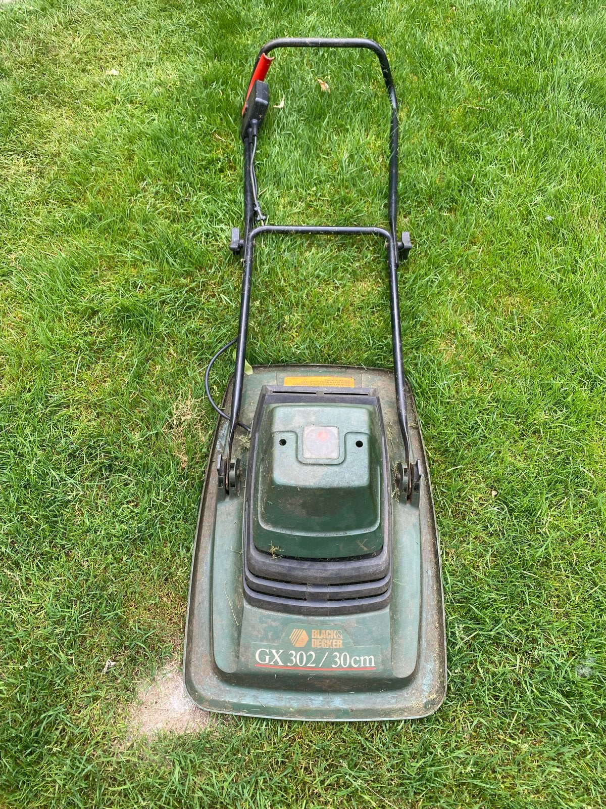 Black & Decker GX 302/30cm Elektrische Grasmaaier, Ophalen, Cirkelmaaier, Gebruikt, Elektrische grasmaaier