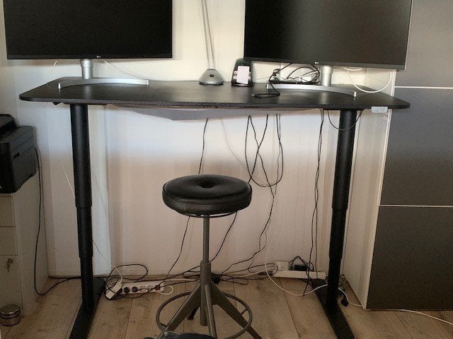 Hoog laag buro elektrisch Kleur zwart inclusief zwarte kruk, Ophalen, Metaal, 81 cm, Zo goed als nieuw